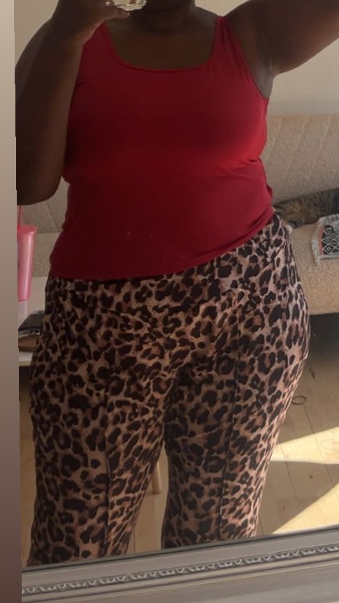 10 minutter video med strip og leg