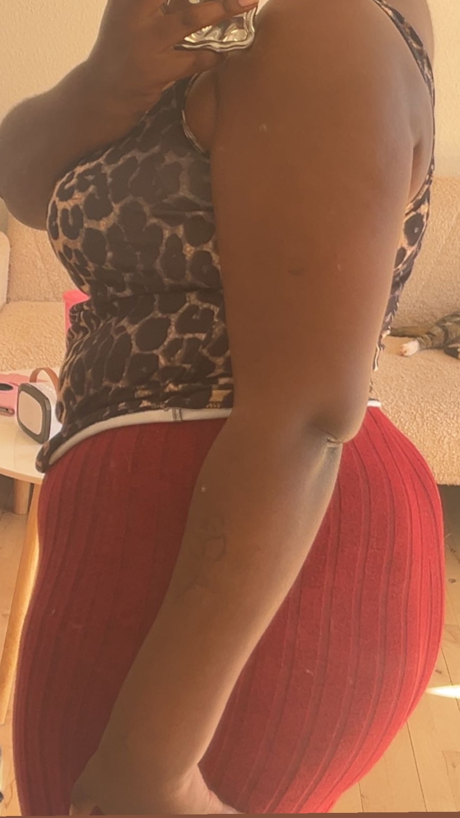 10 minutter video med strip og leg