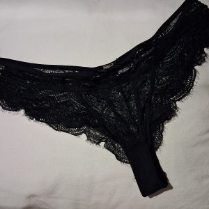 Duftende blondetrusse