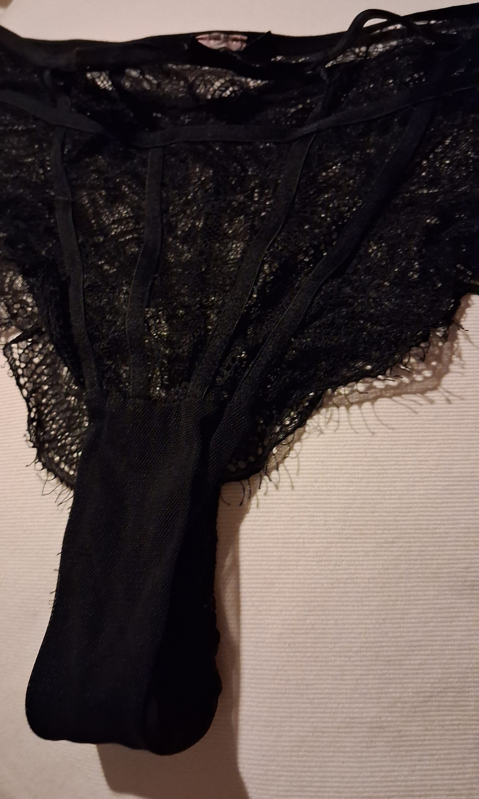 Duftende blondetrusse