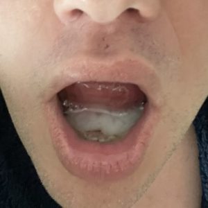 Sissy luder med stor appetit efter sperm