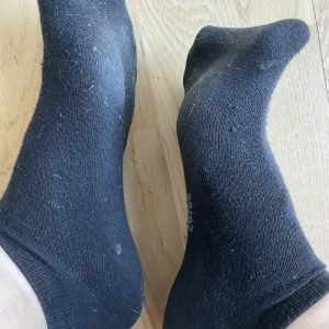 Sure sorte ankelsokker