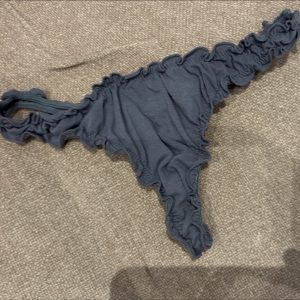 Paket med trosor och anal-dildo