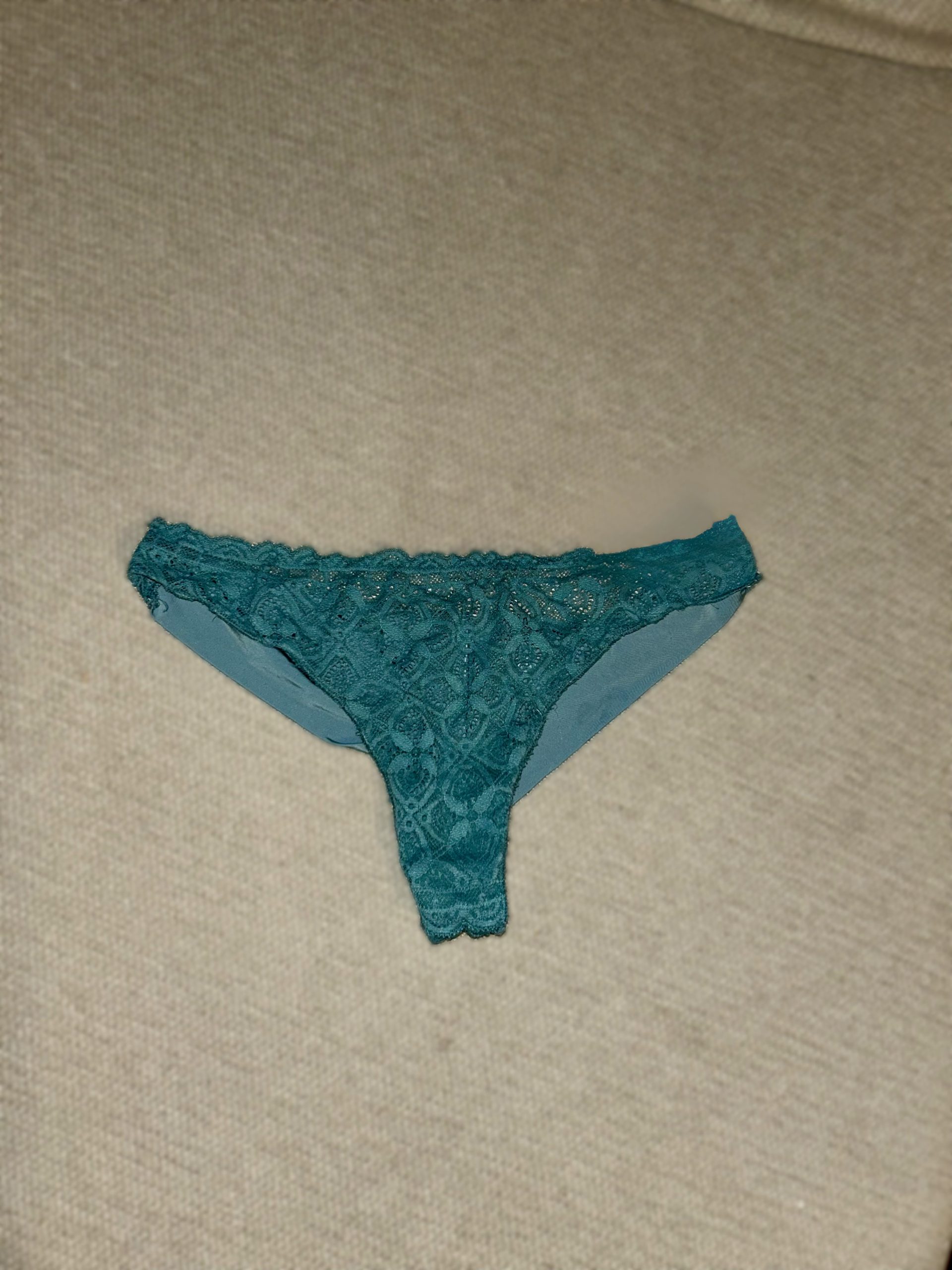 Frækt billede + brugte trusser