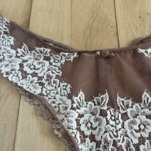 Trusser brugt i 3 dage