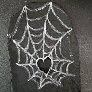 Brugt dekoreret nylon maske med mund hul
