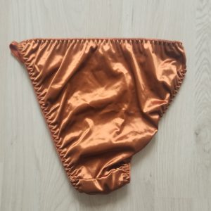 Satin trusse