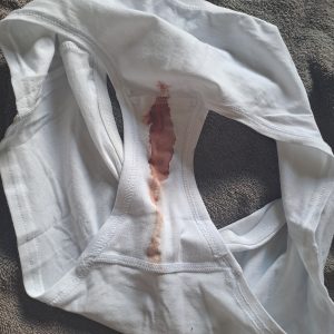 Hvide menstrautions trusser