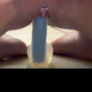 Videoer hvor jeg ridder min kæmpe dildo