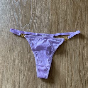 Brugt onani trusse  (sendes onsdag)