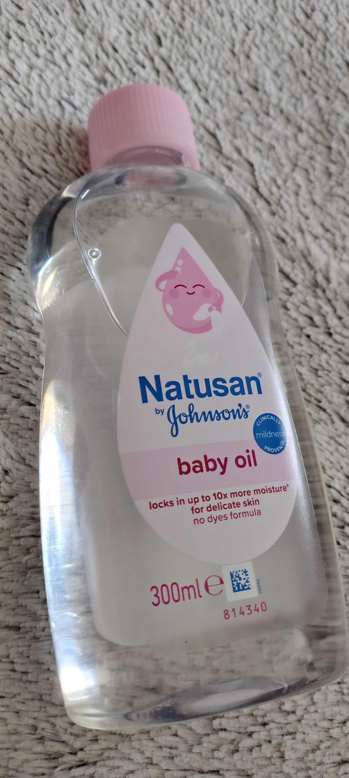 Baby oil video