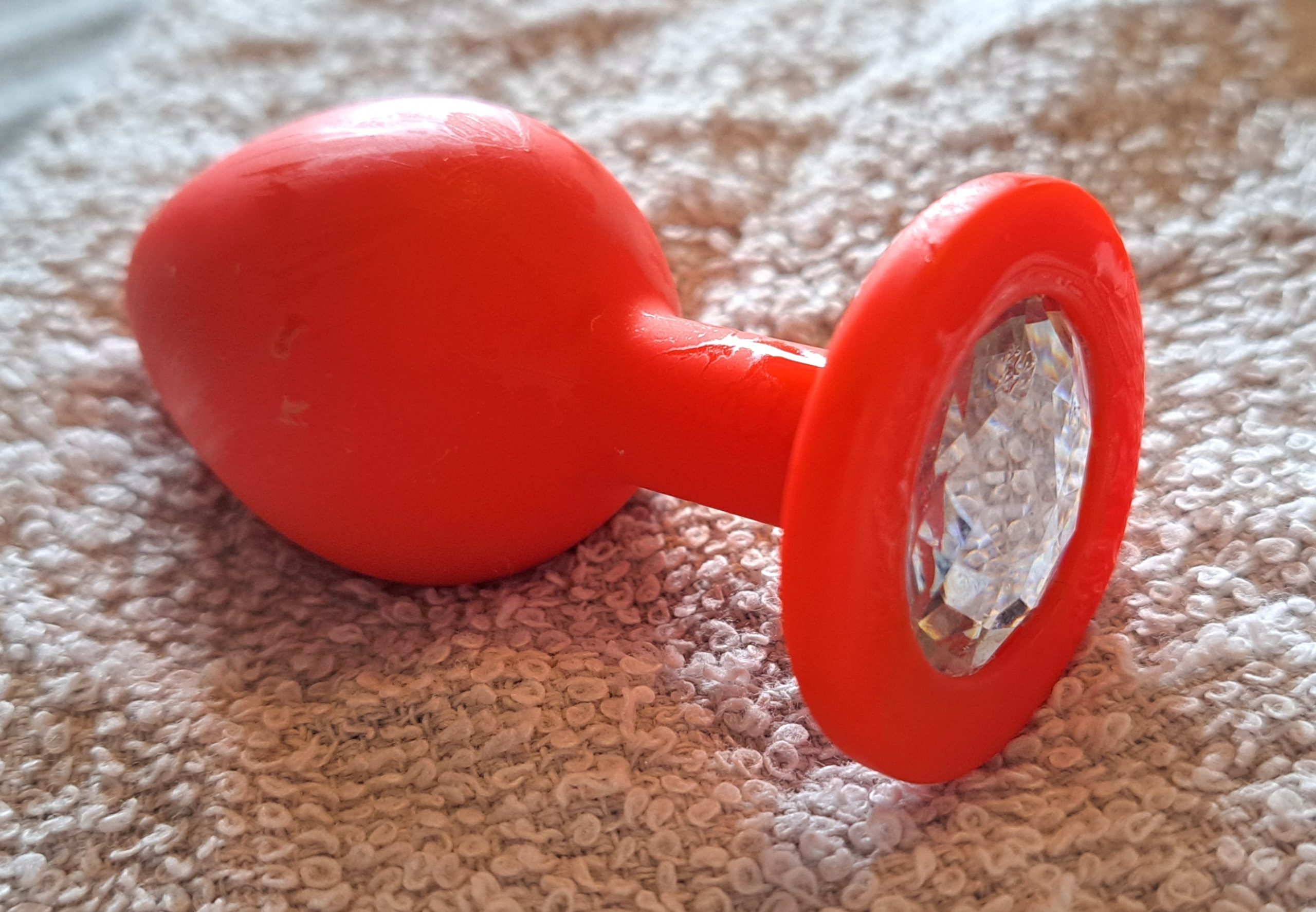 Godt brugt buttplug med røvjuice